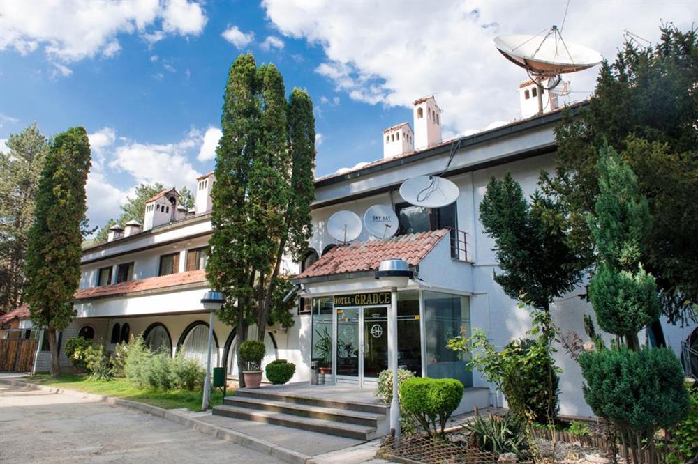 hotel-gradce-clubeconomy